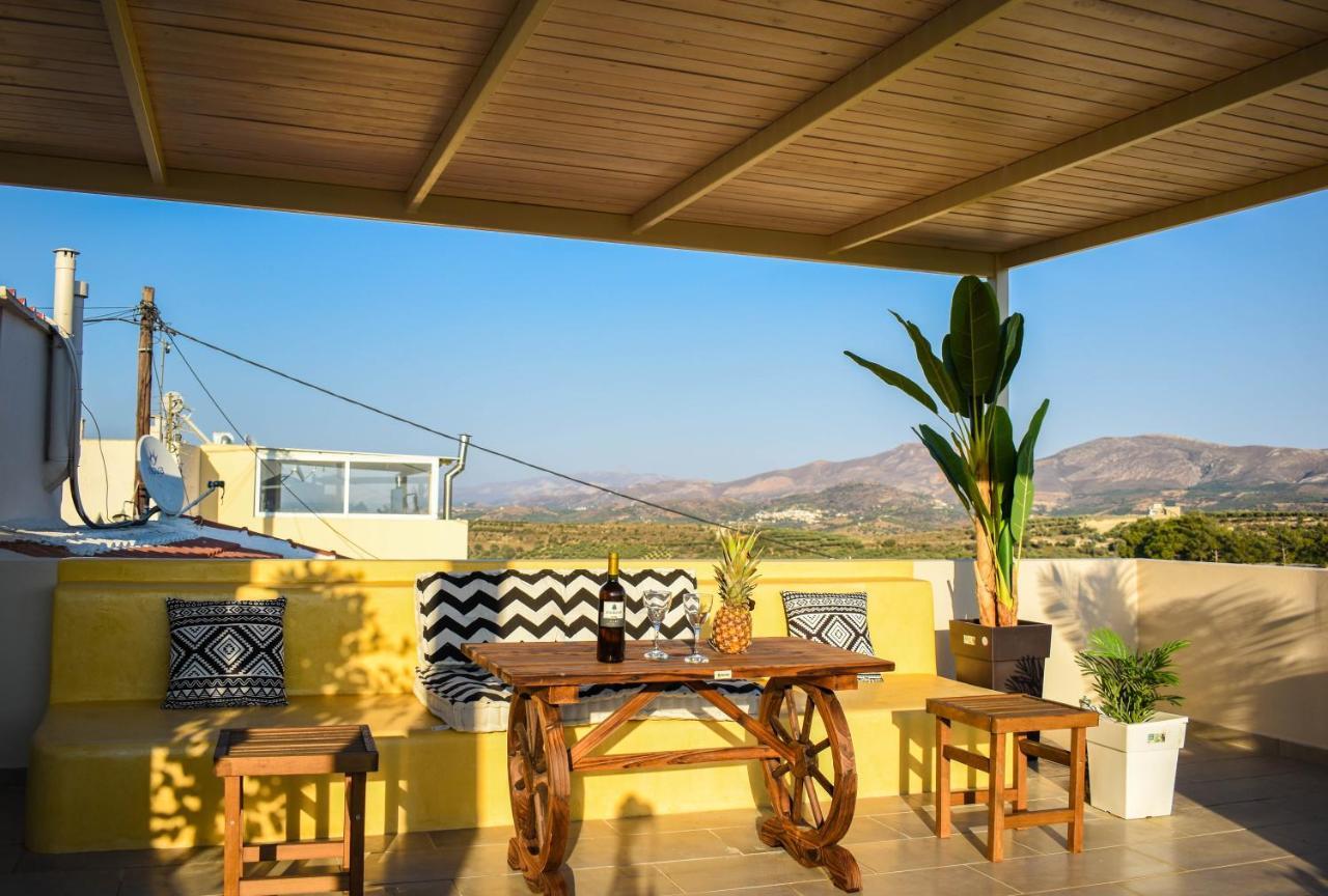 The View Villa กามิลารี ภายนอก รูปภาพ
